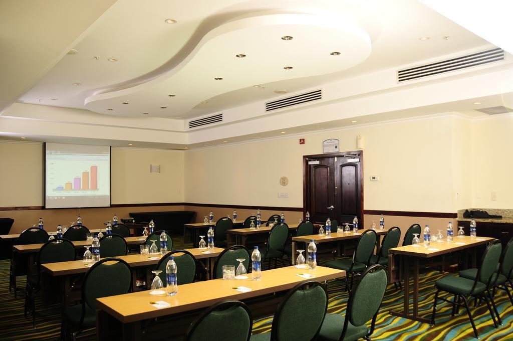 Courtyard By Marriott San Salvador Otel Dış mekan fotoğraf