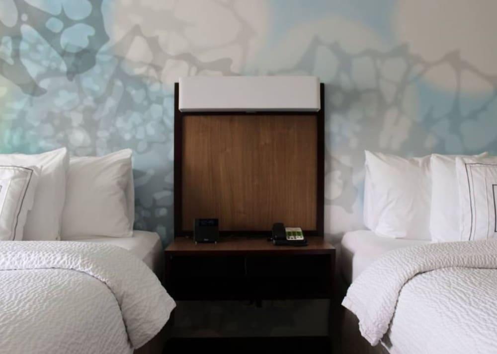 Courtyard By Marriott San Salvador Otel Dış mekan fotoğraf