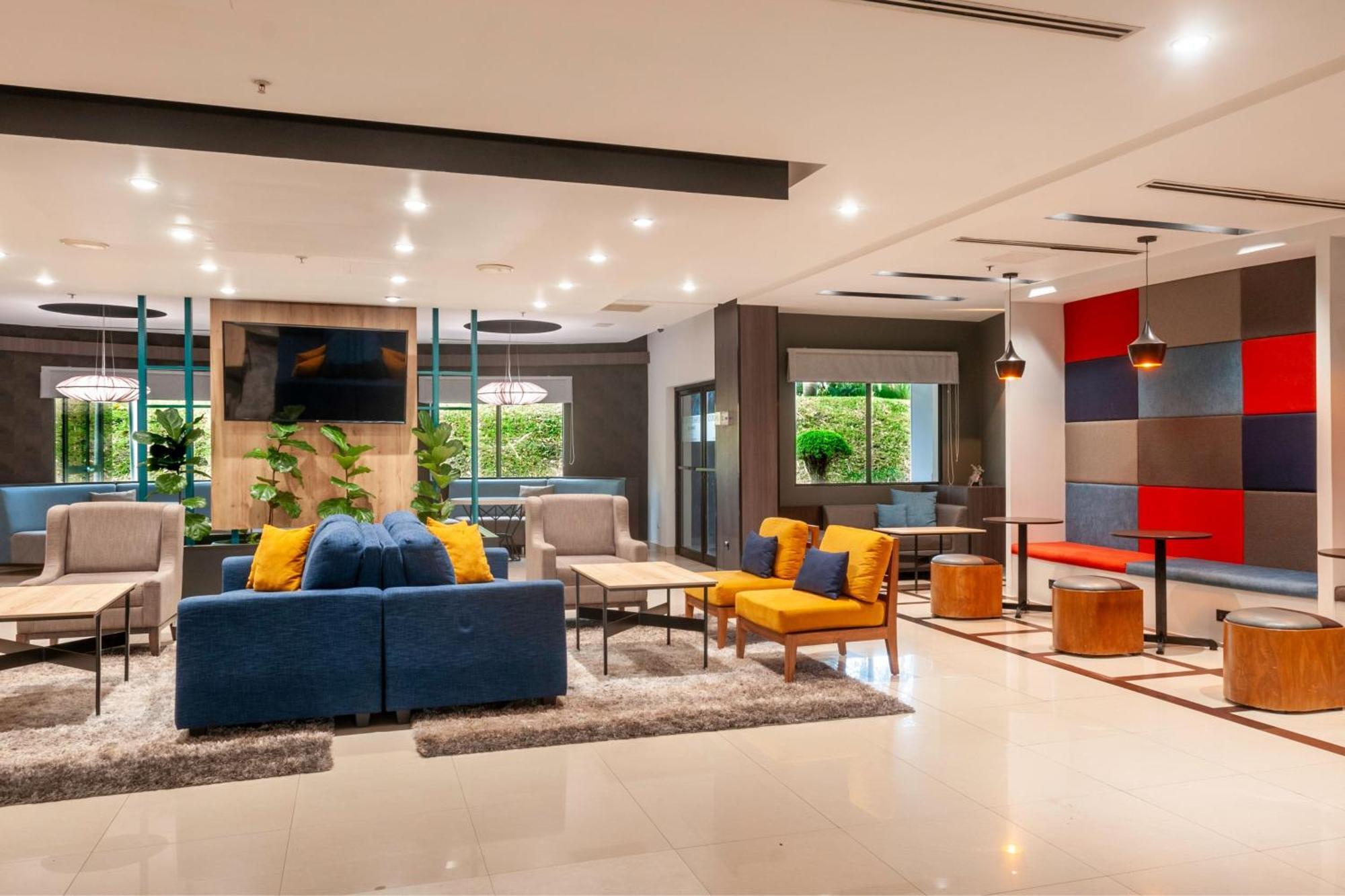 Courtyard By Marriott San Salvador Otel Dış mekan fotoğraf
